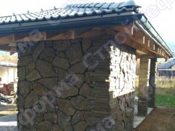 отделка комбинированного дома камнем